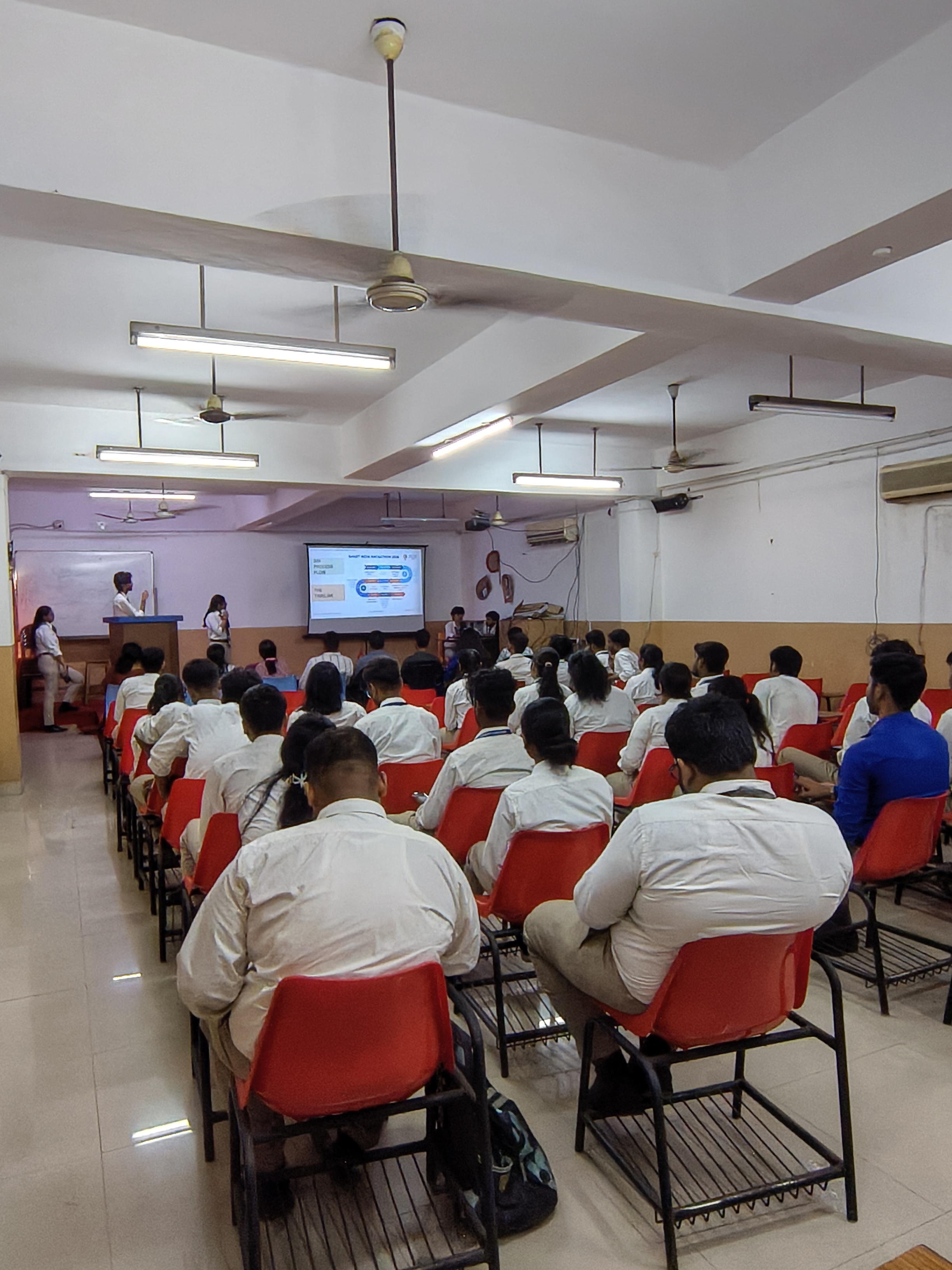 SIH Ideathon moment 6