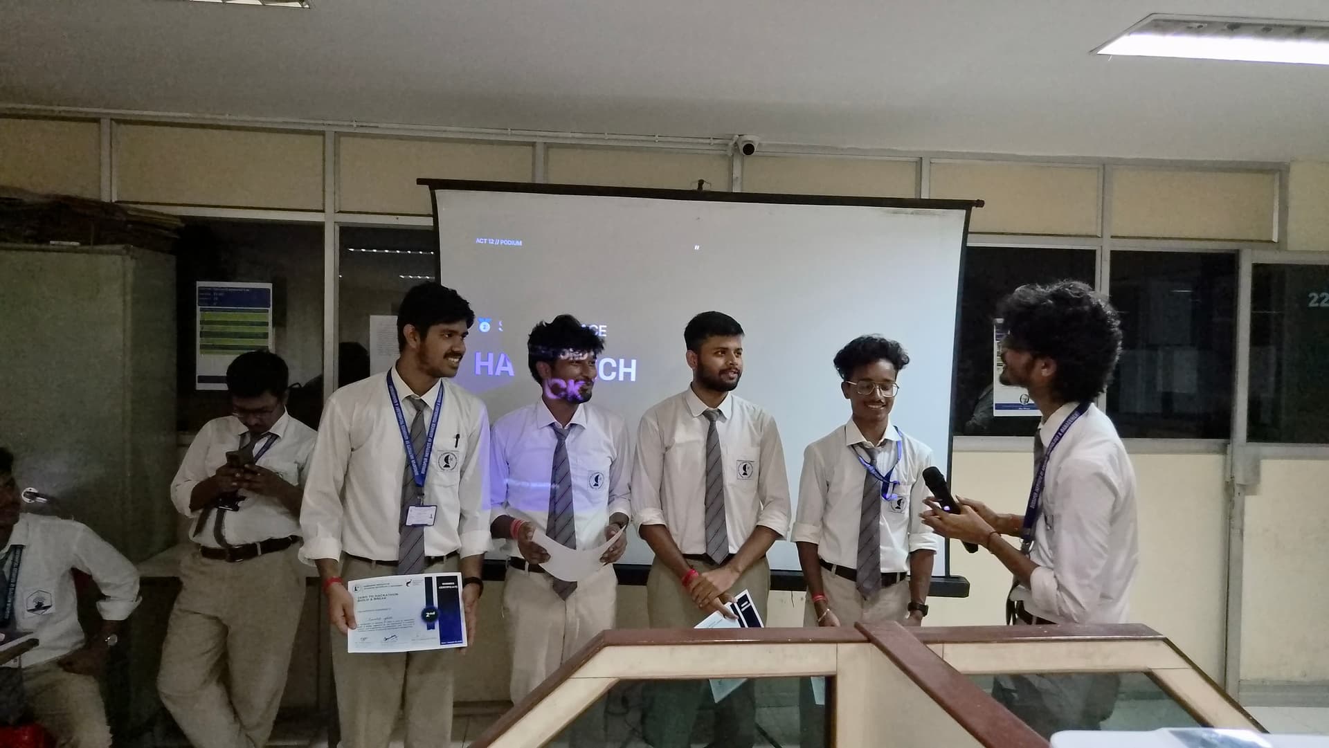 Hackathon moment 8