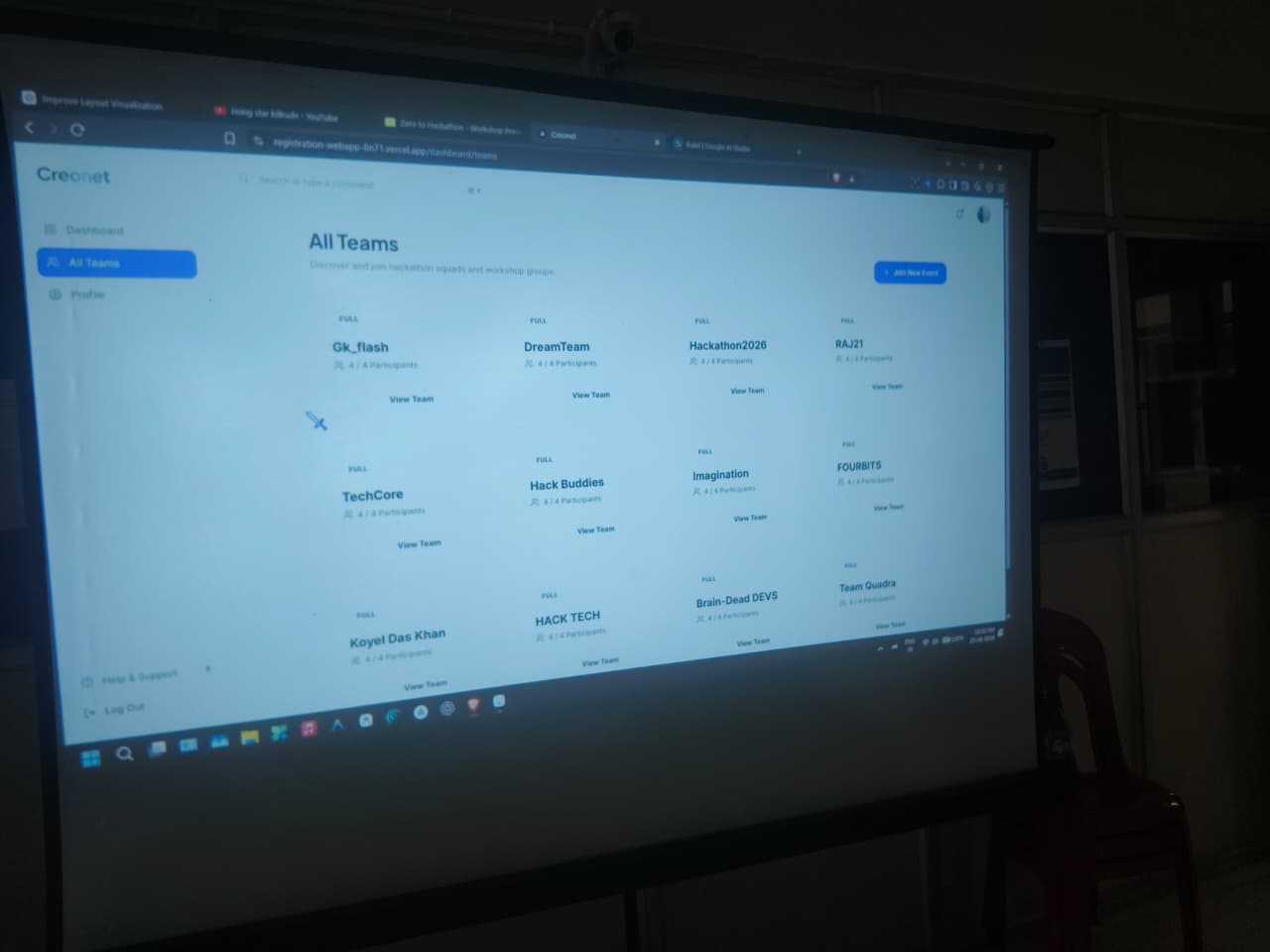 Hackathon moment 22